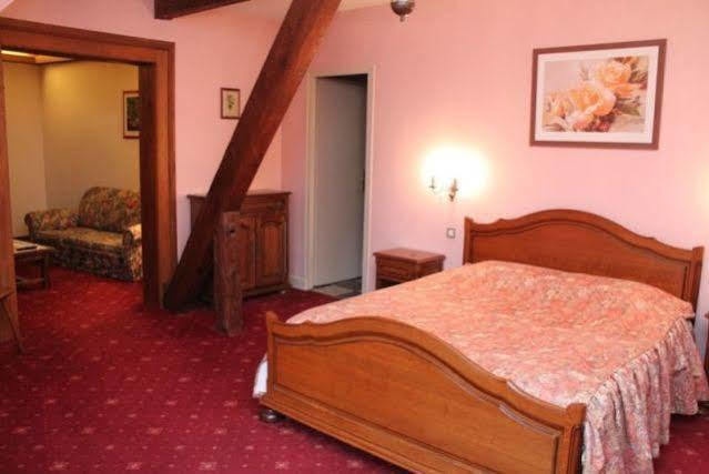 Aux Armes De France Hotel Ammerschwihr Exterior foto